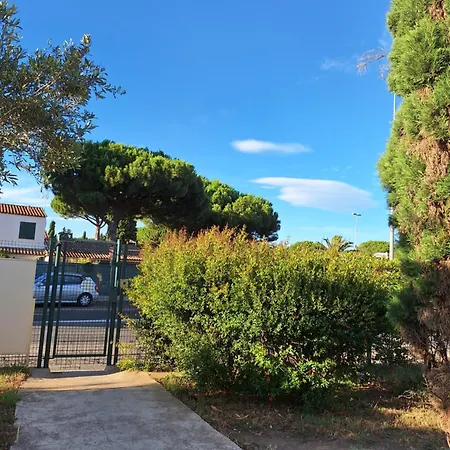 Mimilou Eleuthera * Agde